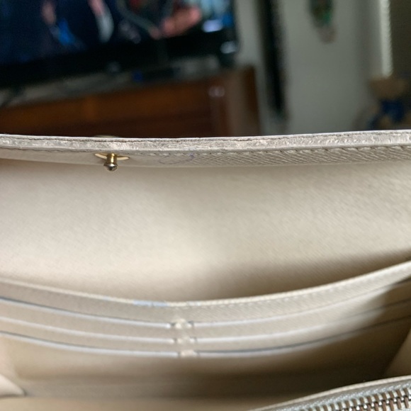 Authentic Pre-owned Louis Vuitton Damier Azur Wallet pre owned with wear 2009 - Picture 7 of 13